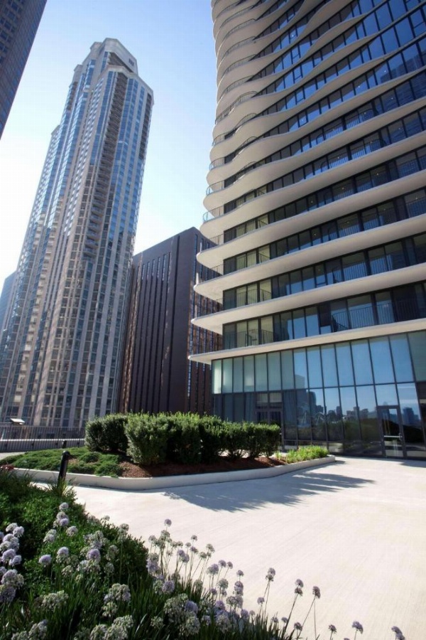 Radisson Blu Aqua Hotel Chicago image 13